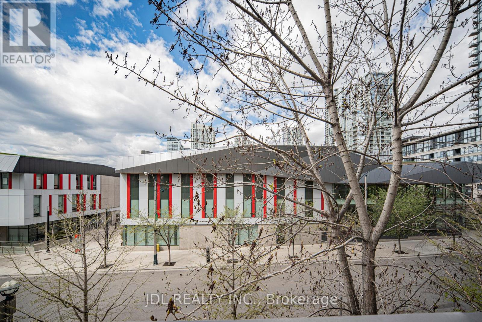 Th8 - 31 Brunel Court, Toronto, Ontario  M5V 3Y2 - Photo 33 - C13118362