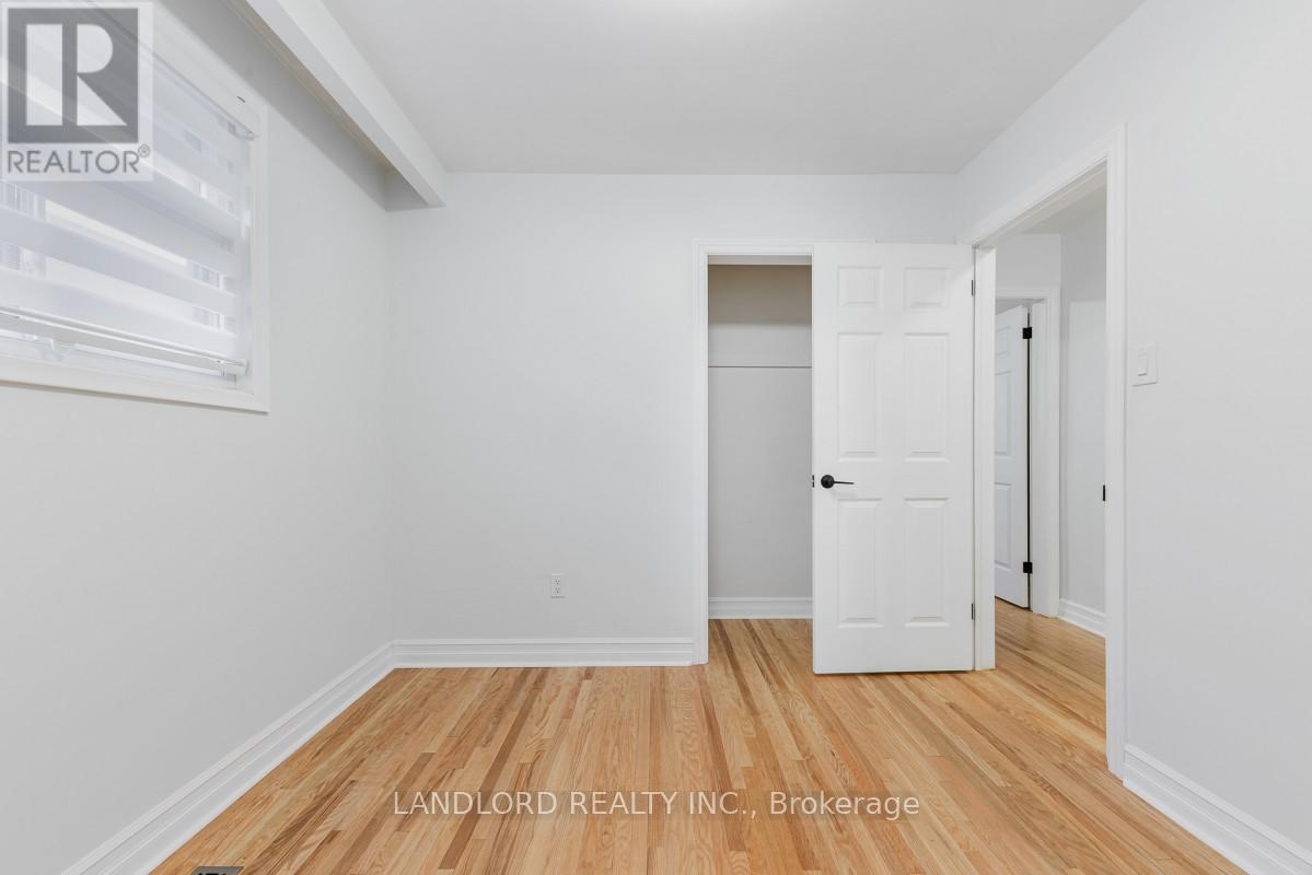 9 Clipper Road, Toronto (Pleasant View), Ontario  M2J 4C8 - Photo 21 - C13118406