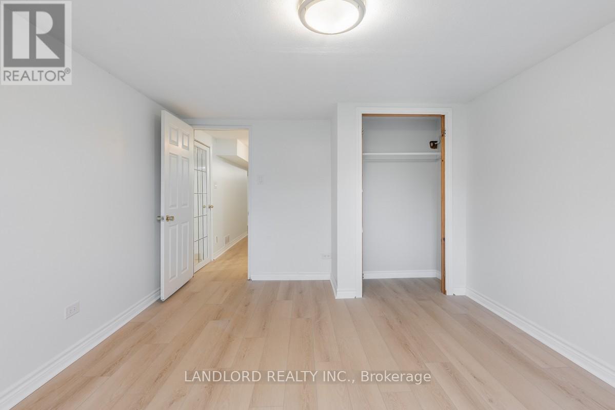 9 Clipper Road, Toronto (Pleasant View), Ontario  M2J 4C8 - Photo 31 - C13118406