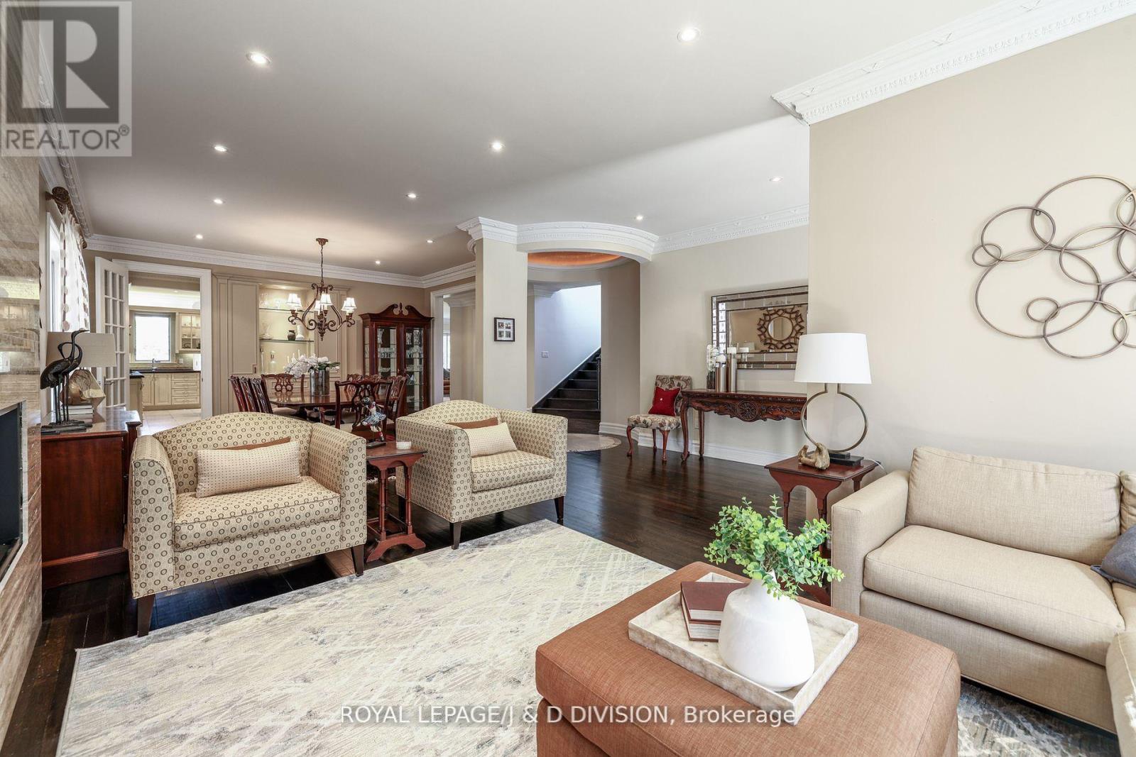 82 Munro Boulevard, Toronto (St. Andrew-Windfields), Ontario  M2P 1C4 - Photo 3 - C13118484
