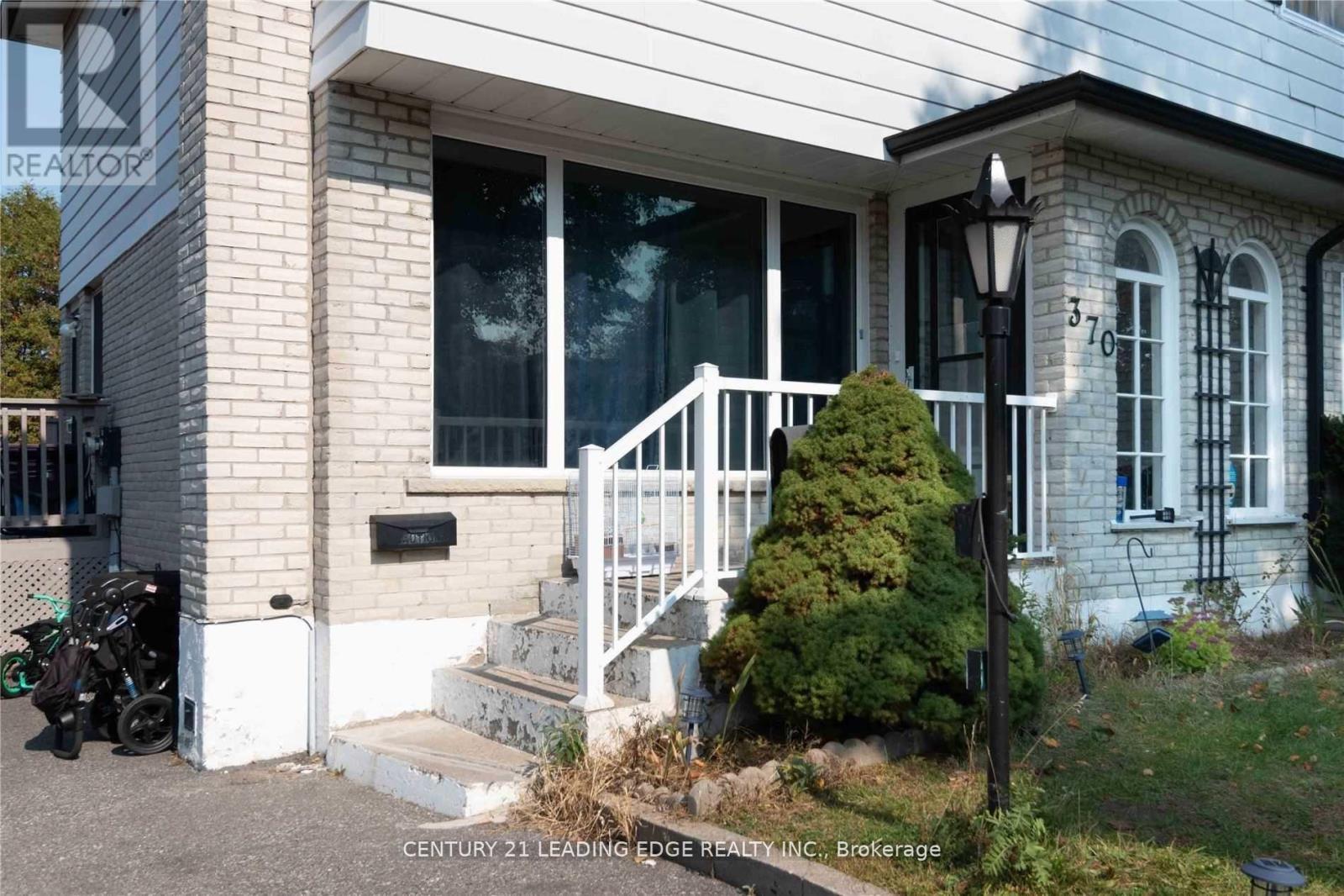 370 DURHAM COURT, Oshawa, Ontario