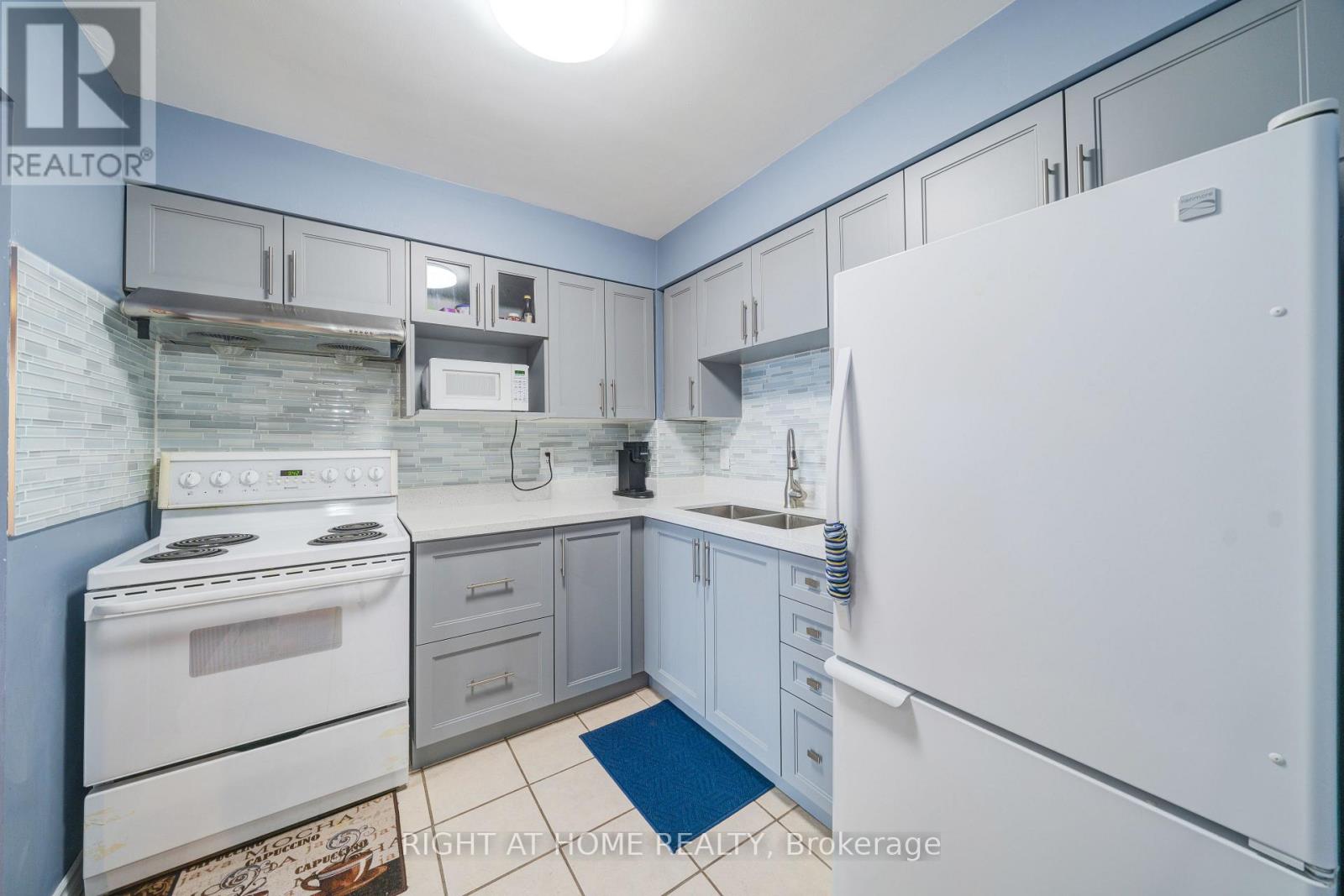1005 - 15 Sewells Road, Toronto, Ontario  M1B 3J7 - Photo 9 - E13118382