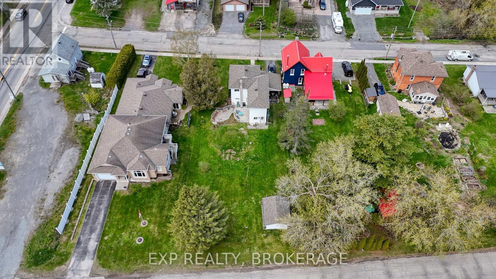19 Whelan Street, Westport, Ontario  K0G 1X0 - Photo 27 - X13049036