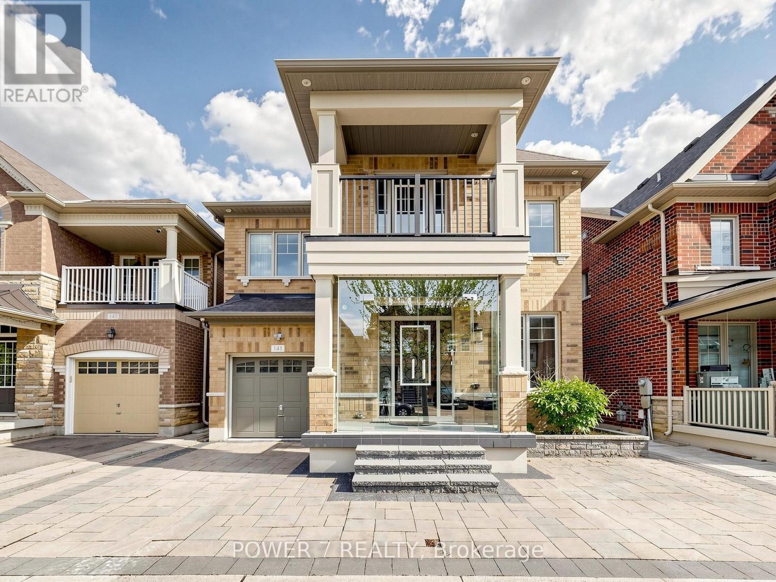 143 Beckett Avenue, Markham, Ontario  L6C 0P8 - Photo 4 - N13118238