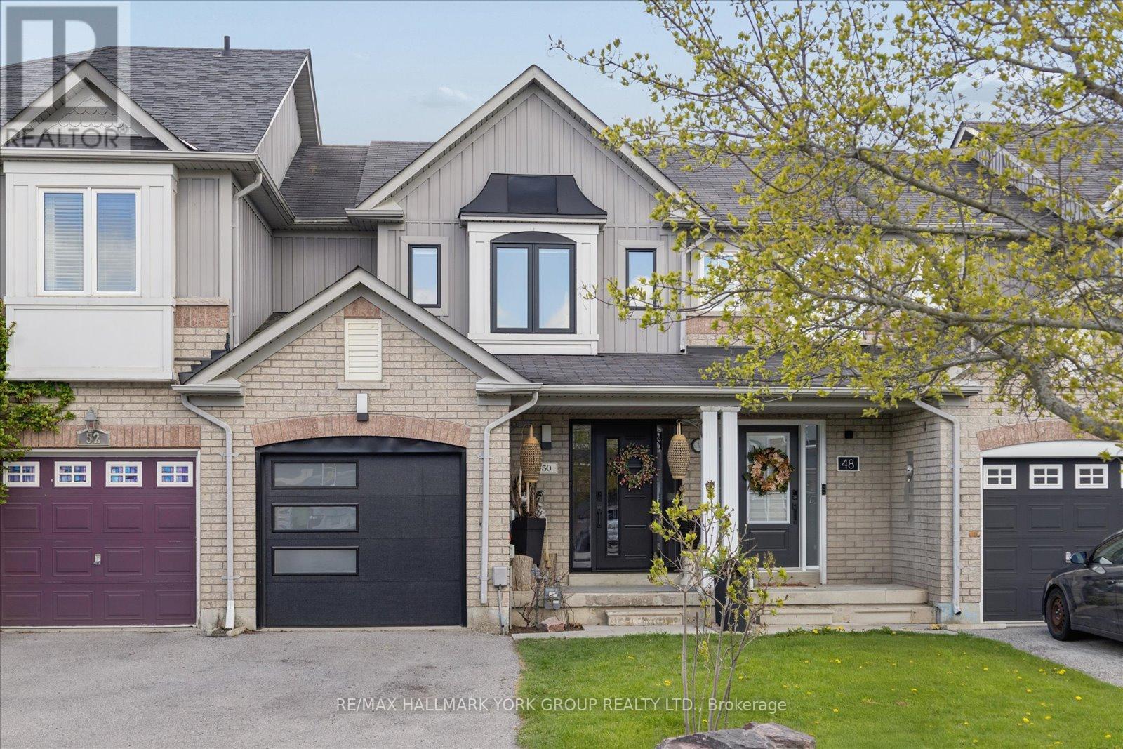 50 HAMMILL HEIGHTS, East Gwillimbury, Ontario