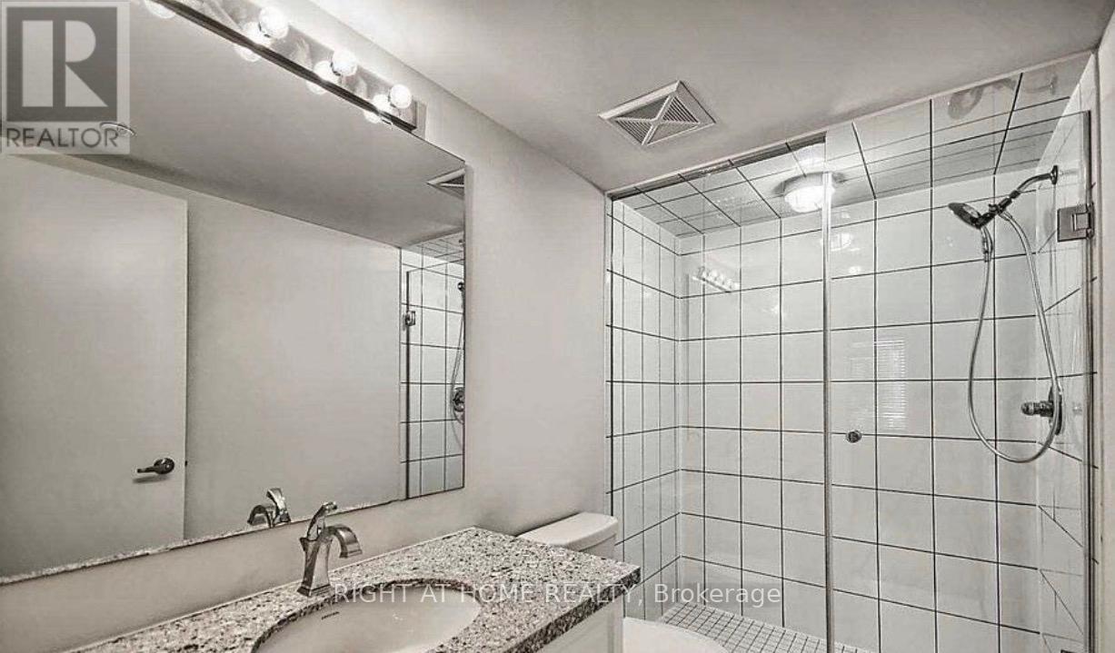 111 - 600 Alex Gardner Circle, Aurora, Ontario  L4G 3G5 - Photo 12 - N13118272