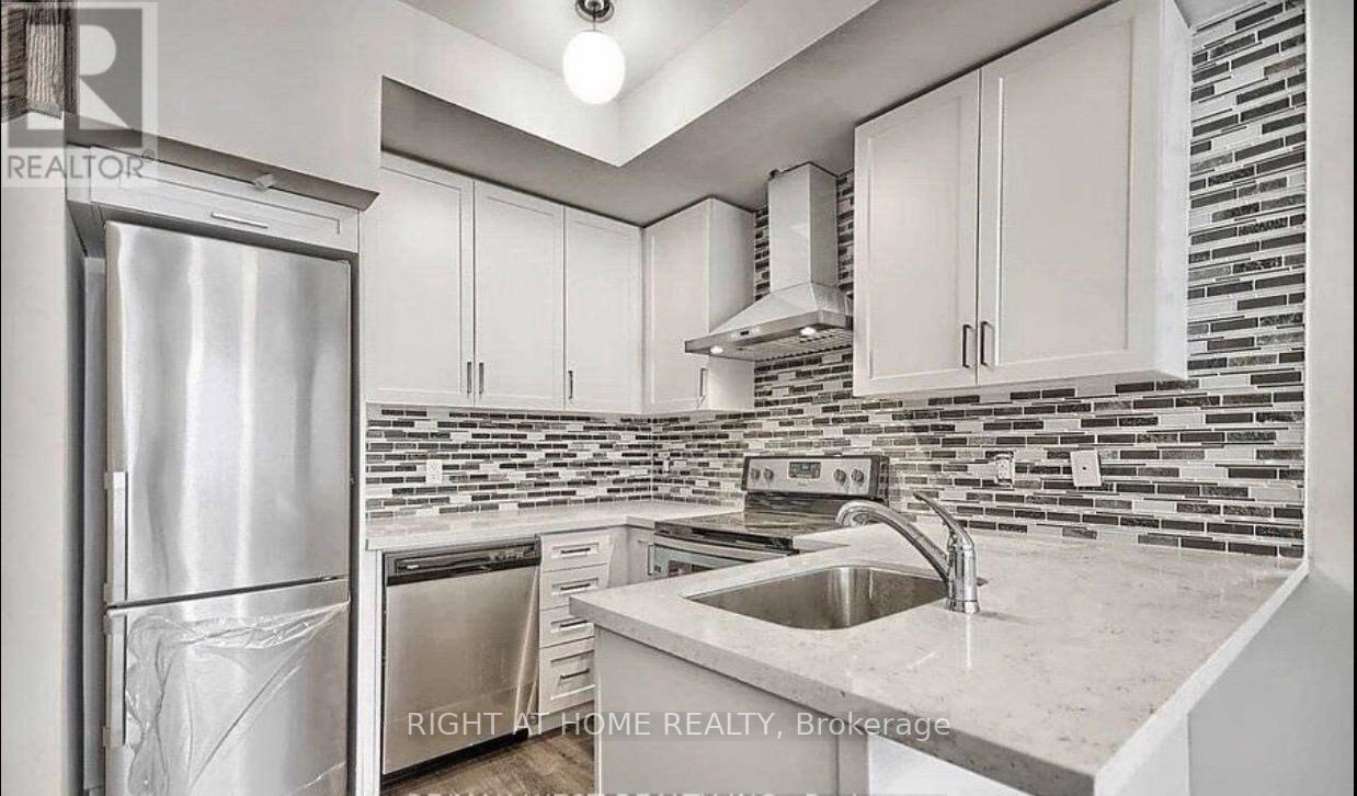 111 - 600 Alex Gardner Circle, Aurora, Ontario  L4G 3G5 - Photo 5 - N13118272