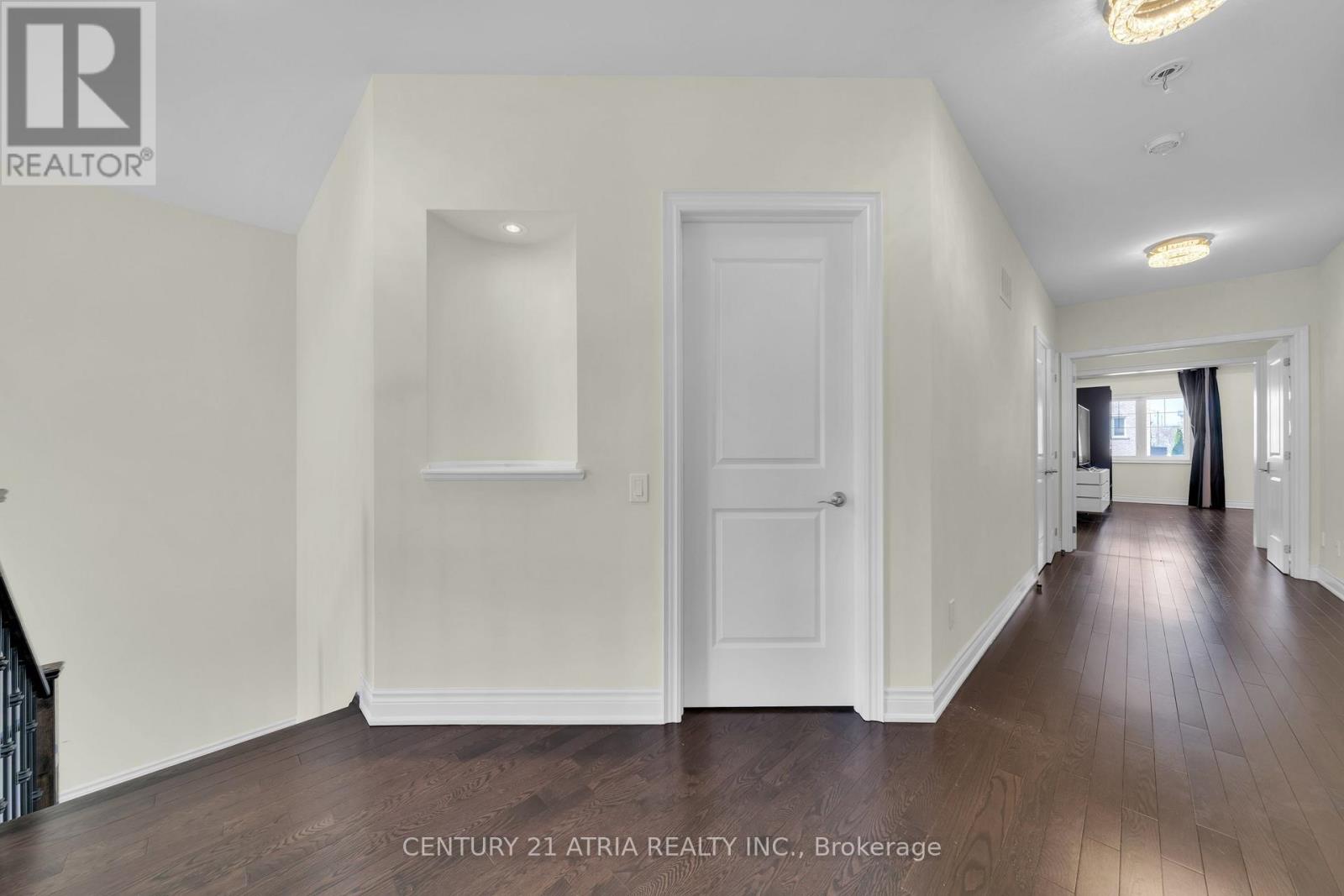 20 Baldry Avenue, Vaughan (Patterson), Ontario  L6A 4X7 - Photo 10 - N13118344
