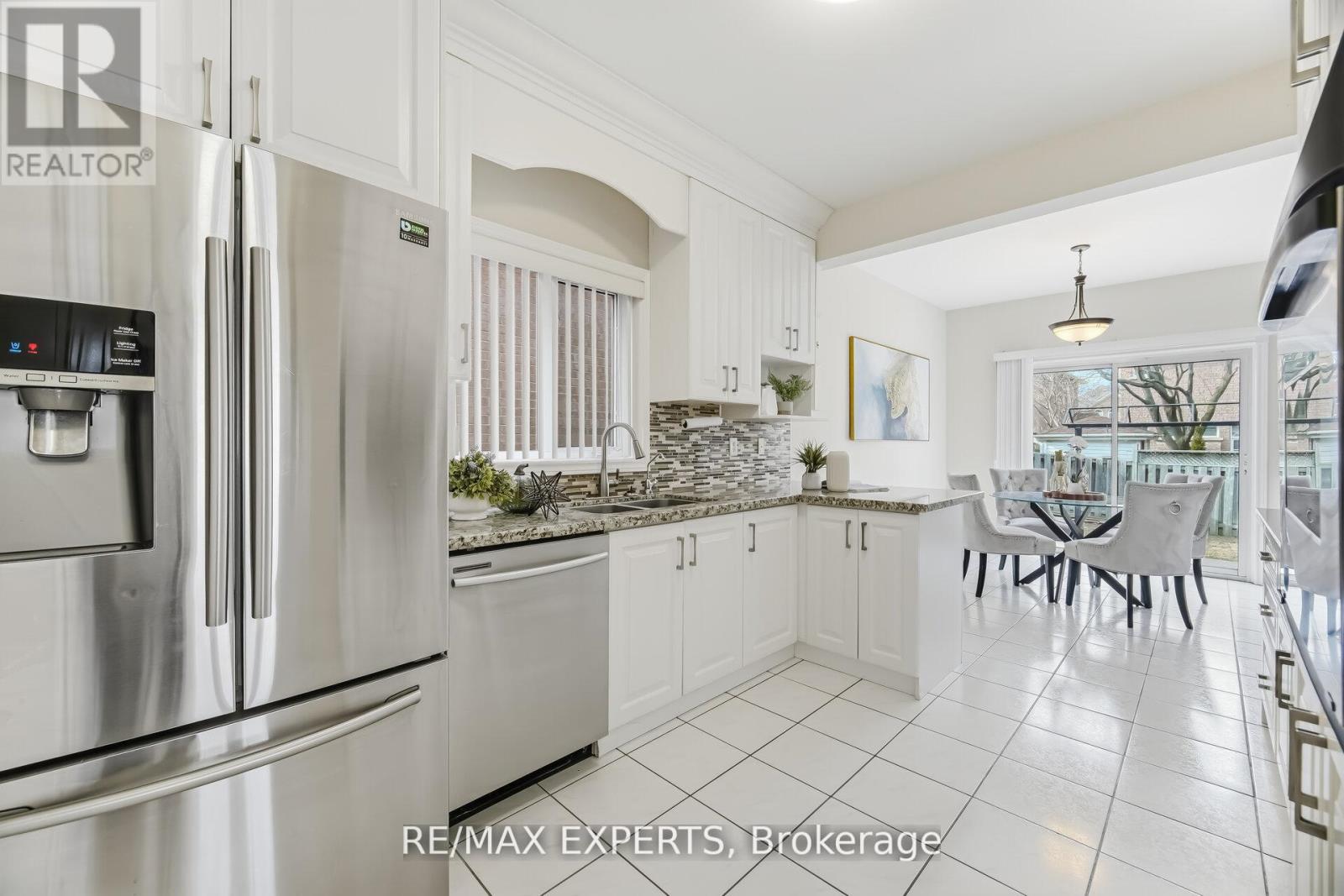 2 Sequoia Road, Vaughan, Ontario  L4H 1W2 - Photo 11 - N13118422