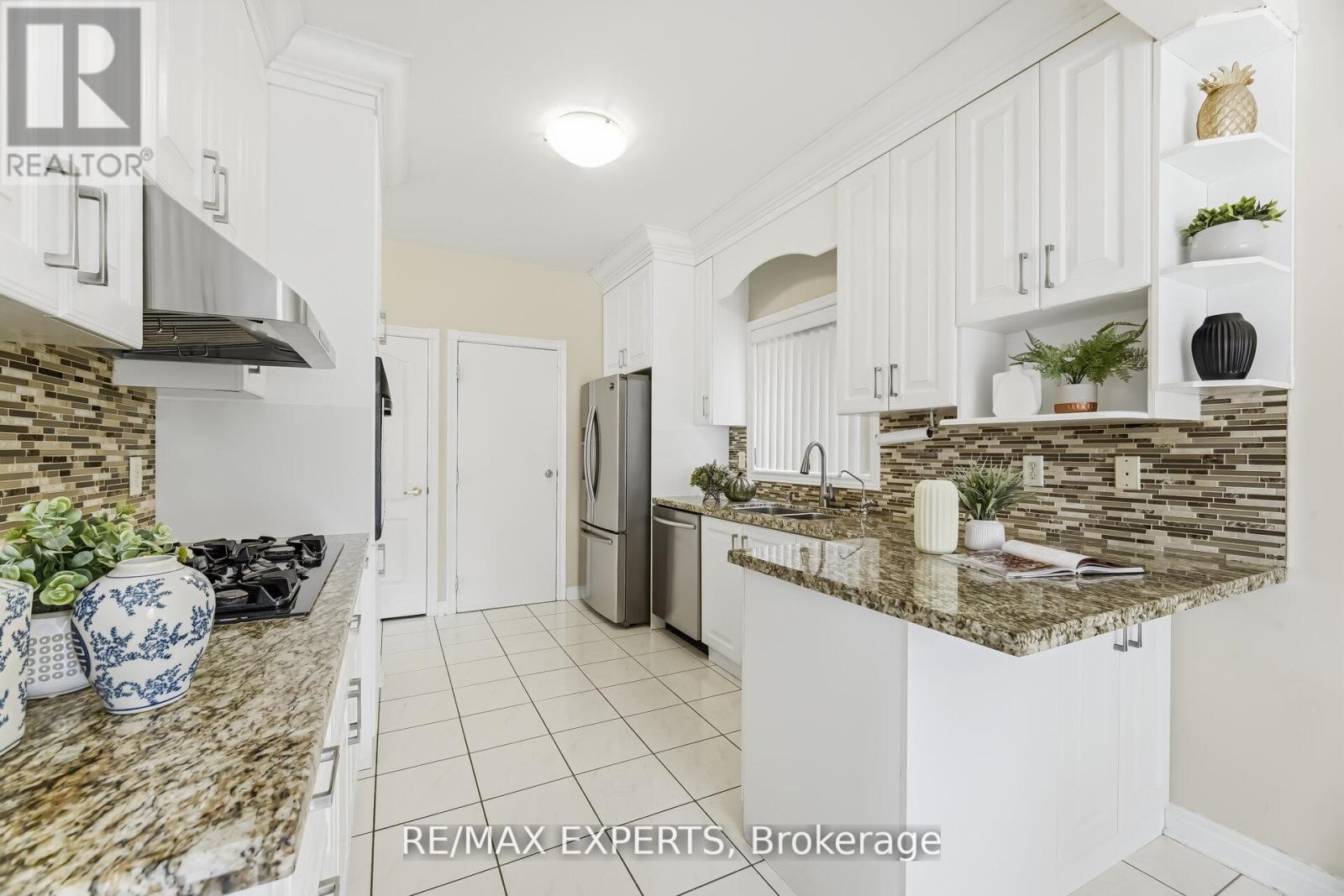 2 Sequoia Road, Vaughan, Ontario  L4H 1W2 - Photo 12 - N13118422