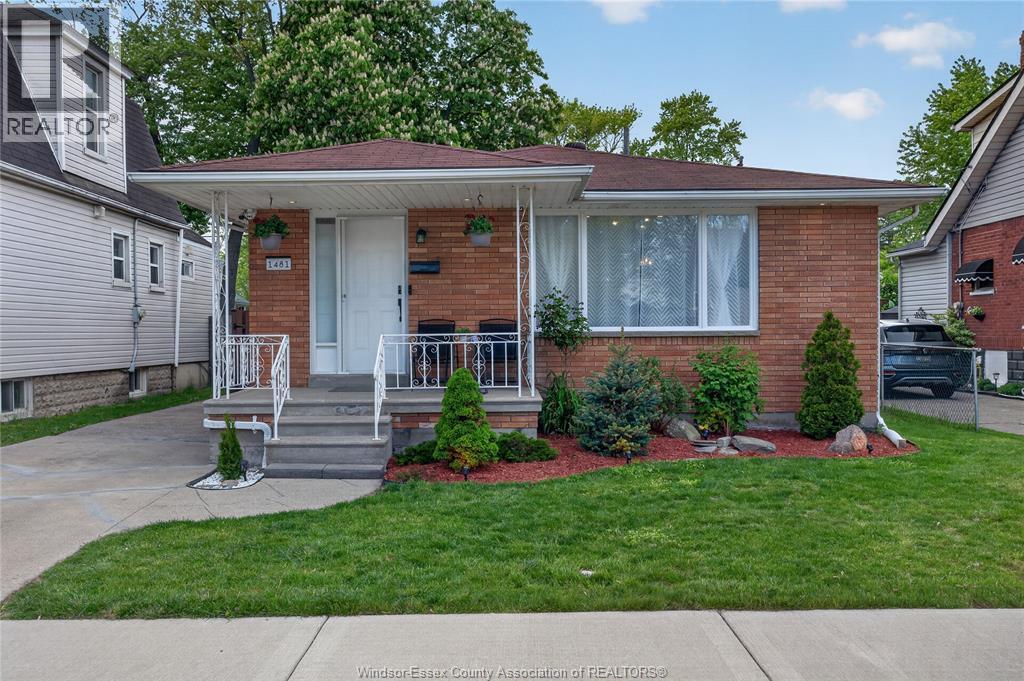 1481 Ellrose, Windsor, Ontario  N8Y 3X4 - Photo 2 - 26010851