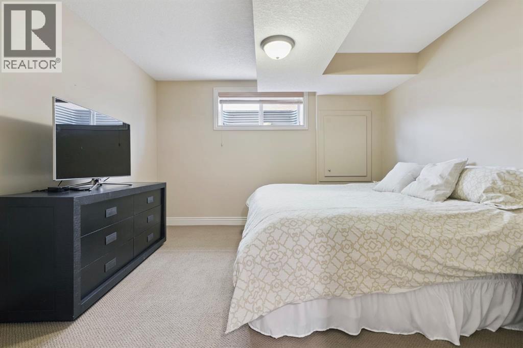 212 Springmere Place, Chestermere, Alberta  T1X 1J2 - Photo 32 - A2297982
