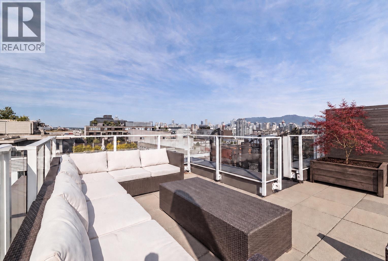 613 311 E 6th Avenue, Vancouver, British Columbia  V5T 0G9 - Photo 1 - R3122199