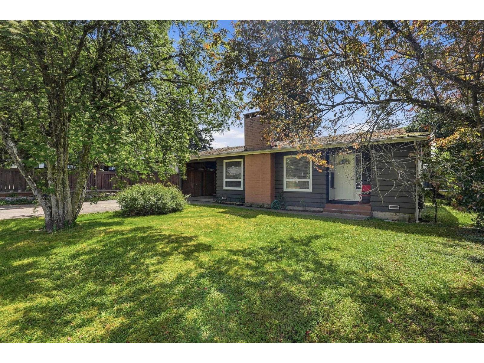 11470 95 Avenue, Delta, British Columbia  V4C 3T2 - Photo 2 - R3122449
