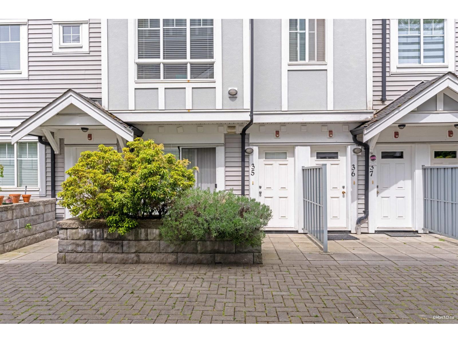 35 13239 Old Yale Road, Surrey, British Columbia  V3T 3C5 - Photo 4 - R3122745