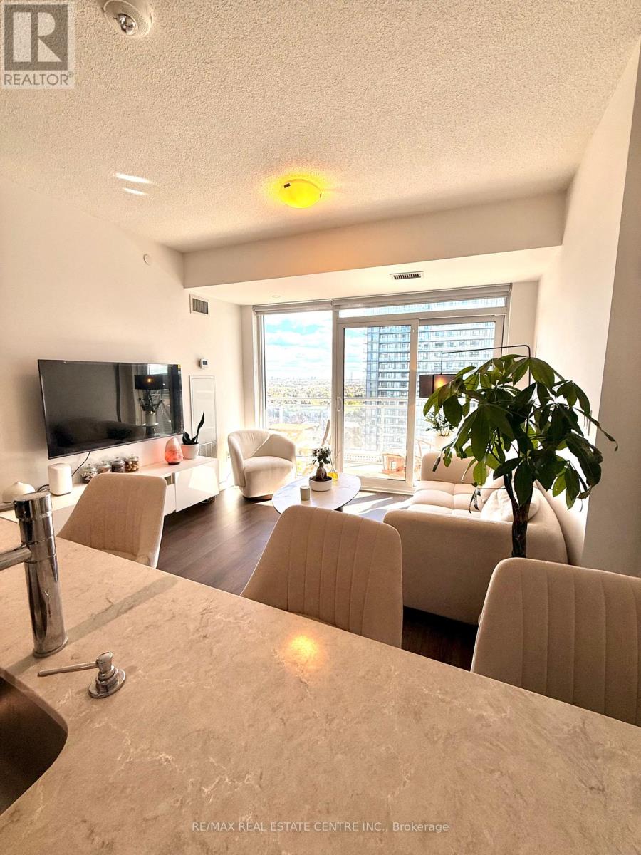 1322 - 2520 Eglinton Ave Avenue W, Mississauga, Ontario  L5M 0Y2 - Photo 4 - W13117538