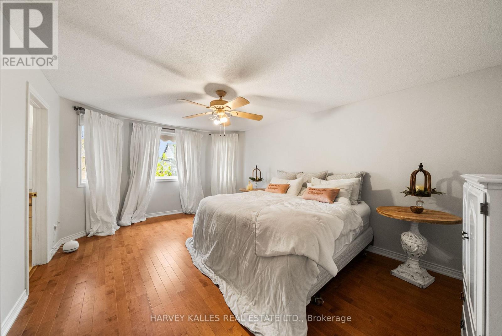 2139 Bushtrail Court, Burlington, Ontario  L7M 4B2 - Photo 37 - W13113772