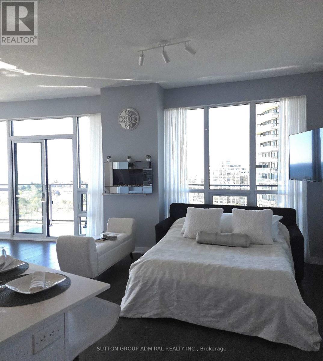 1803 - 2212 Lake Shore Boulevard W, Toronto, Ontario  M8V 0C2 - Photo 15 - W13117558