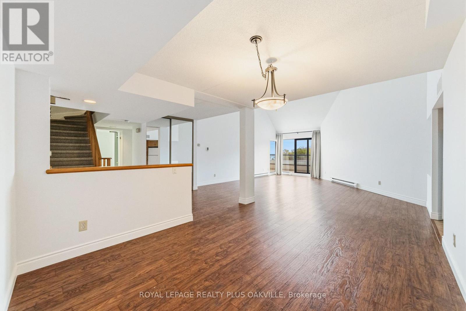 404 - 100 Bronte Road, Oakville, Ontario  L6L 6L5 - Photo 10 - W13118150