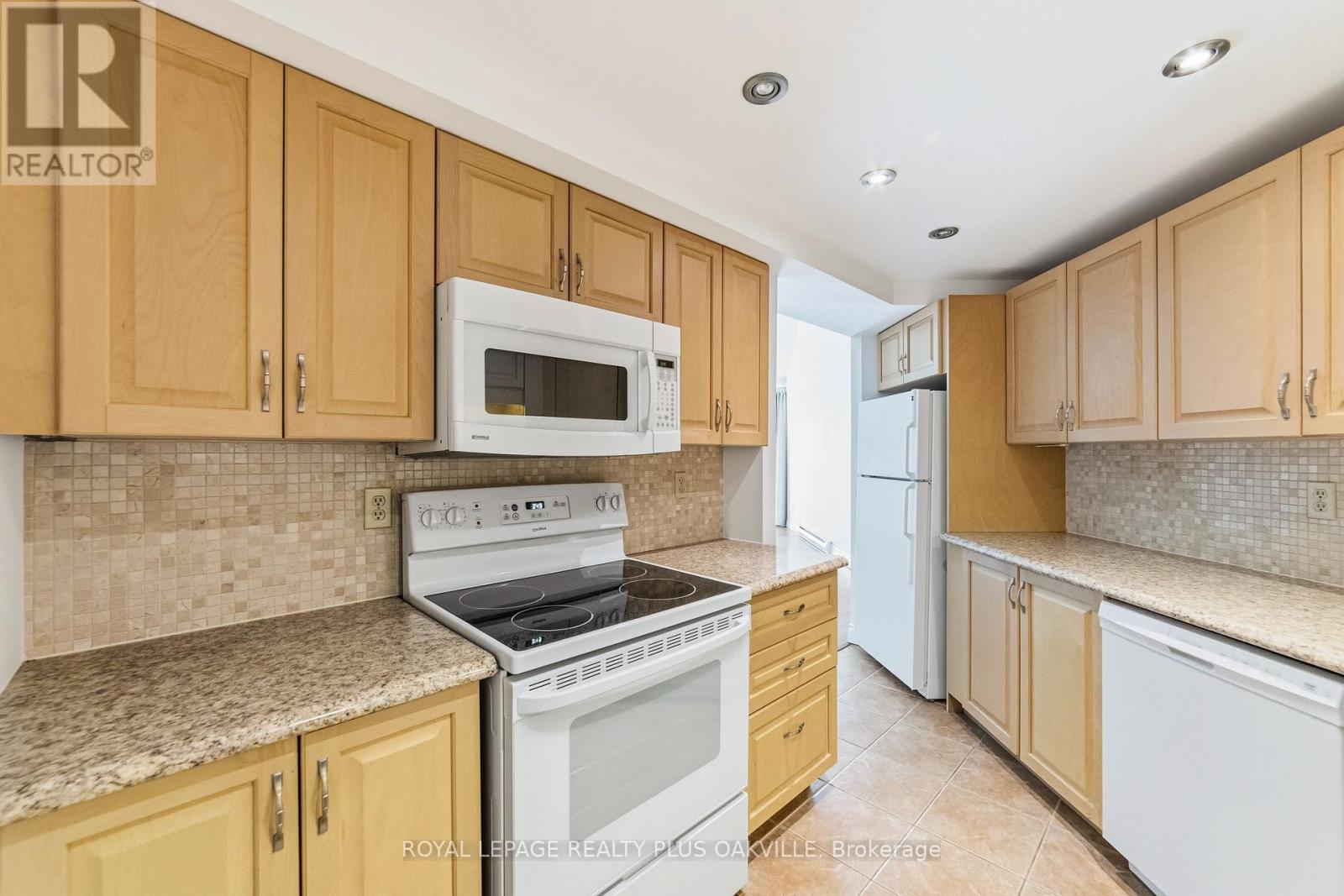 404 - 100 Bronte Road, Oakville, Ontario  L6L 6L5 - Photo 19 - W13118150