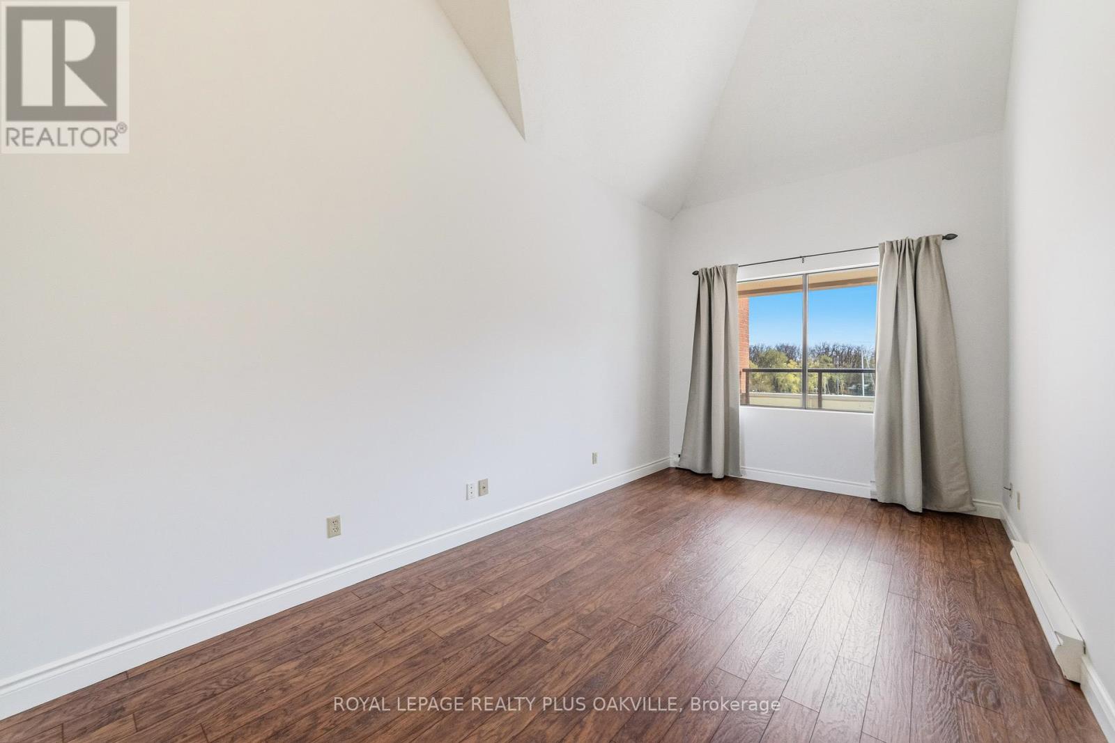 404 - 100 Bronte Road, Oakville, Ontario  L6L 6L5 - Photo 20 - W13118150