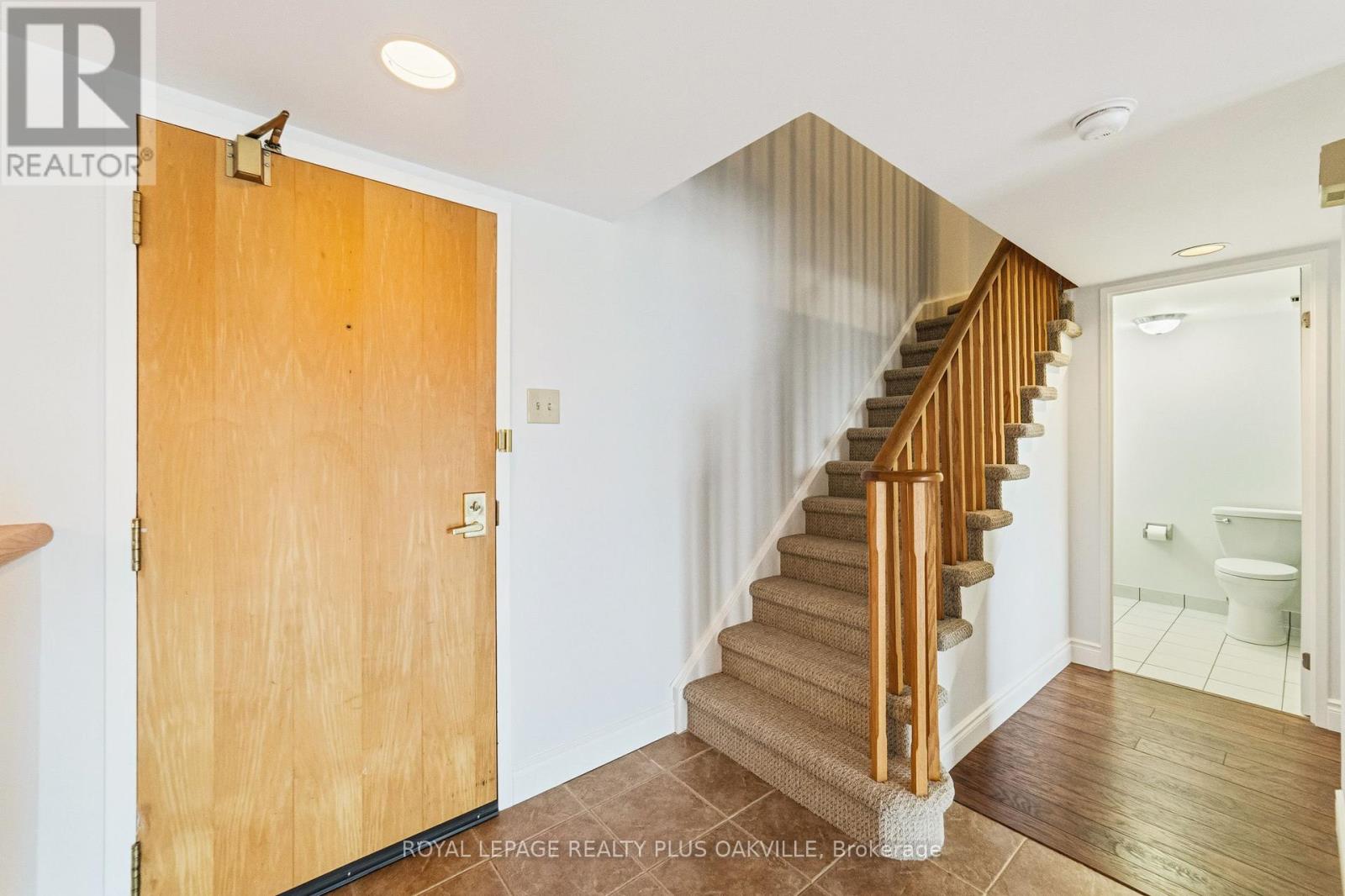 404 - 100 Bronte Road, Oakville, Ontario  L6L 6L5 - Photo 6 - W13118150