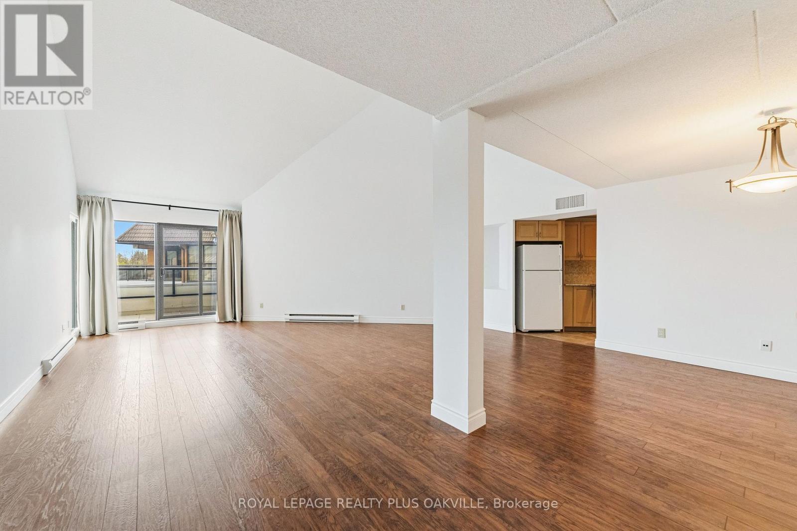 404 - 100 Bronte Road, Oakville, Ontario  L6L 6L5 - Photo 9 - W13118150