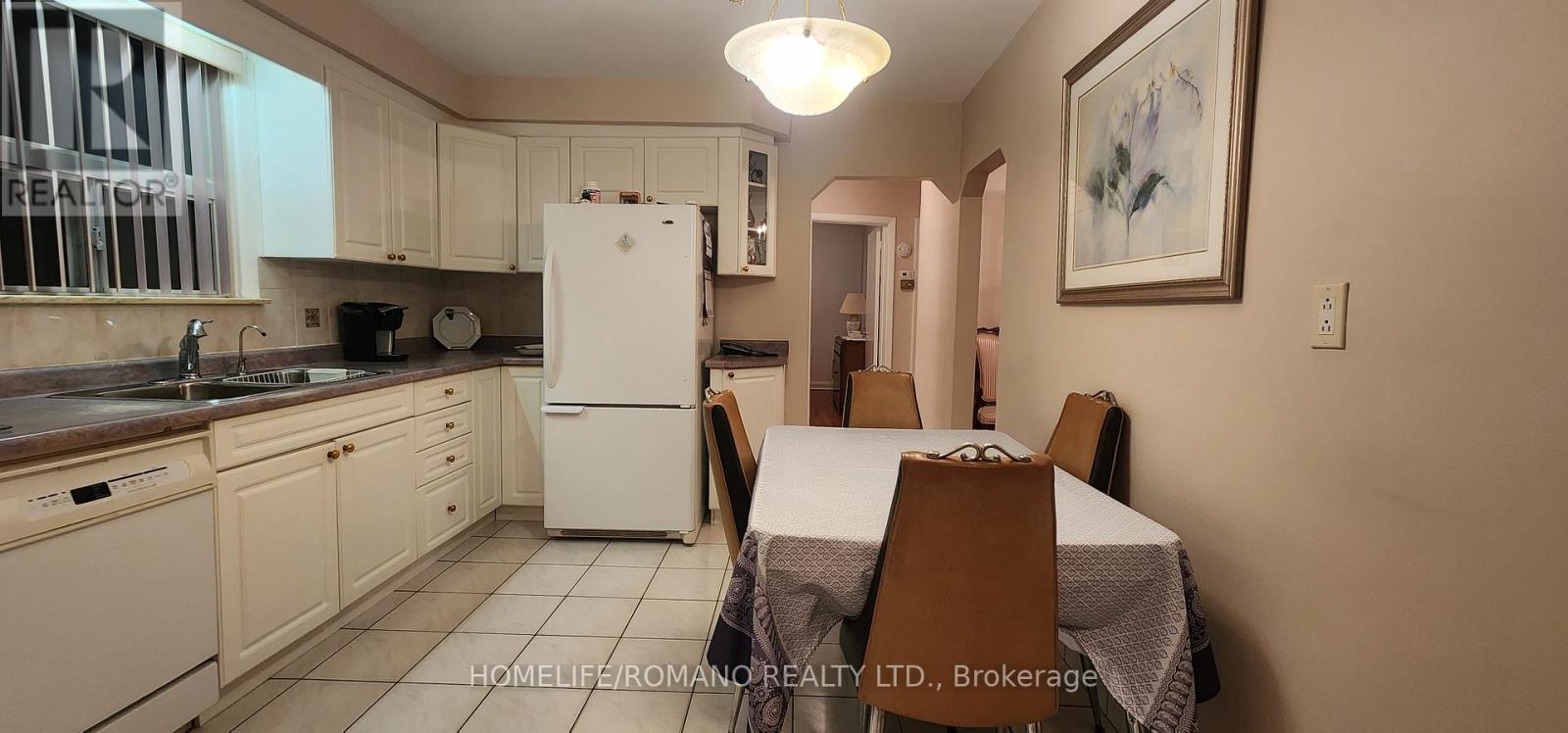 24 Katherine Road, Toronto, Ontario  M3K 1H9 - Photo 12 - W13118164