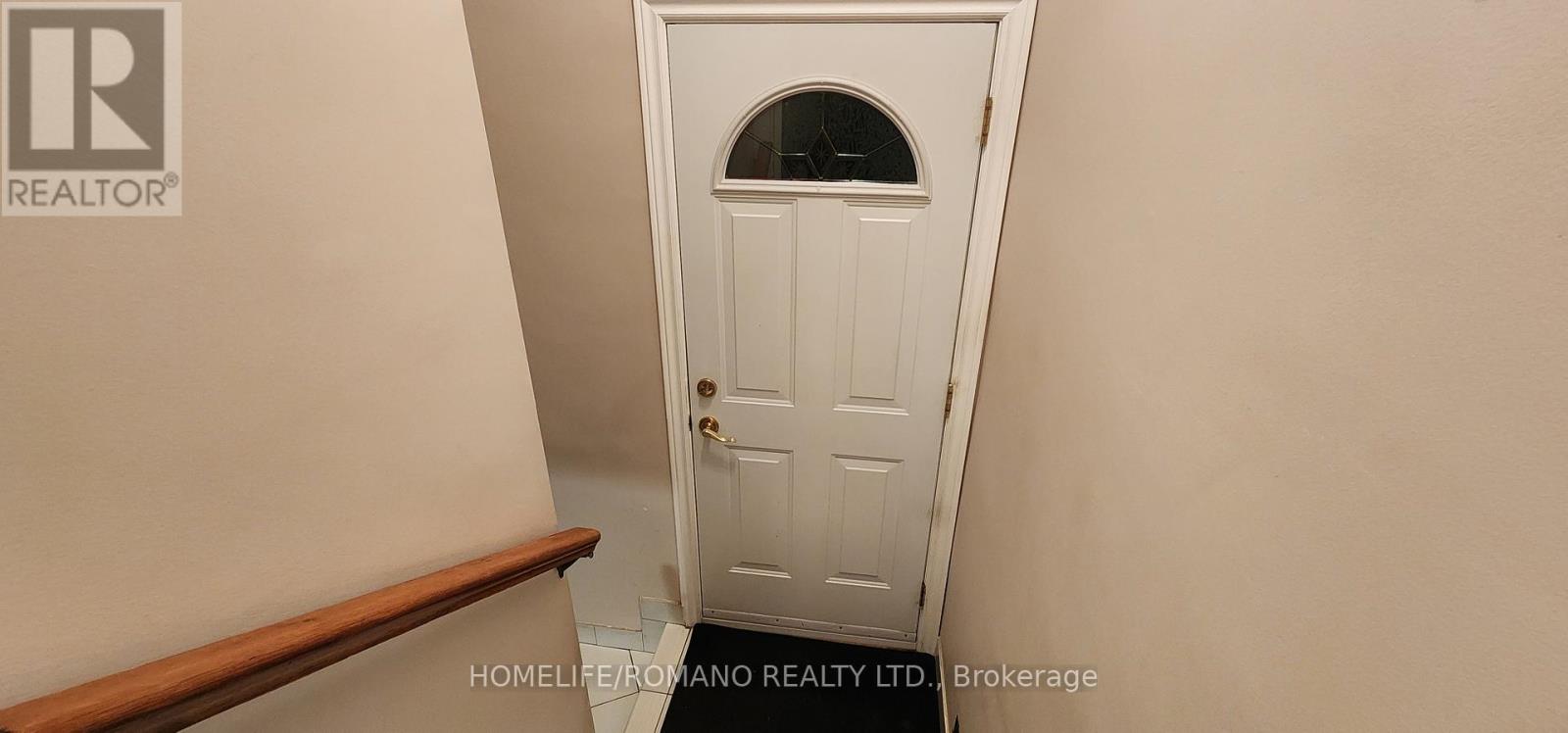 24 Katherine Road, Toronto, Ontario  M3K 1H9 - Photo 17 - W13118164