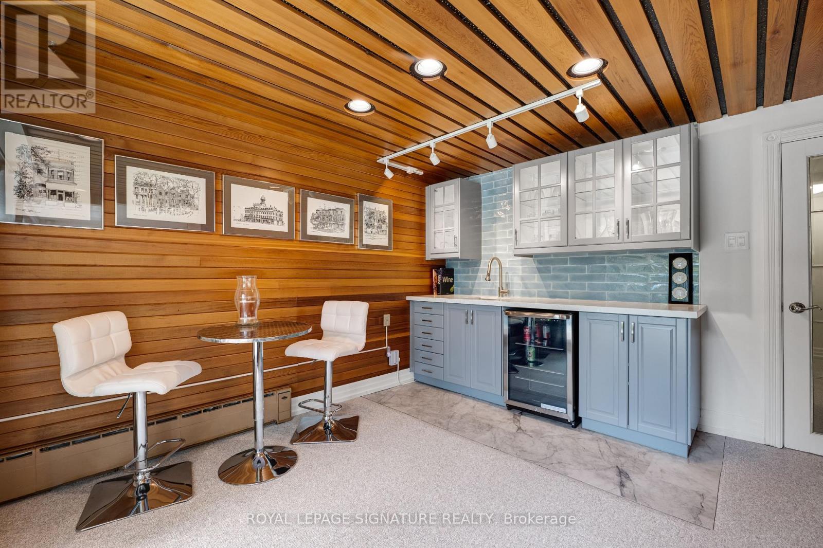 147 Verobeach Boulevard, Toronto, Ontario  M9M 1R2 - Photo 27 - W13118210