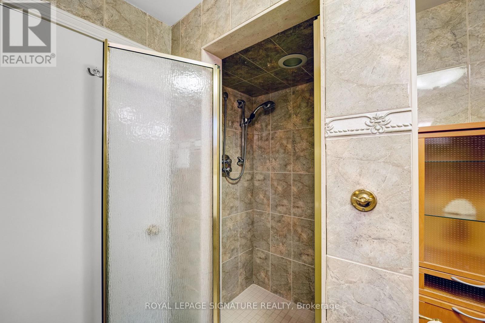 147 Verobeach Boulevard, Toronto, Ontario  M9M 1R2 - Photo 31 - W13118210
