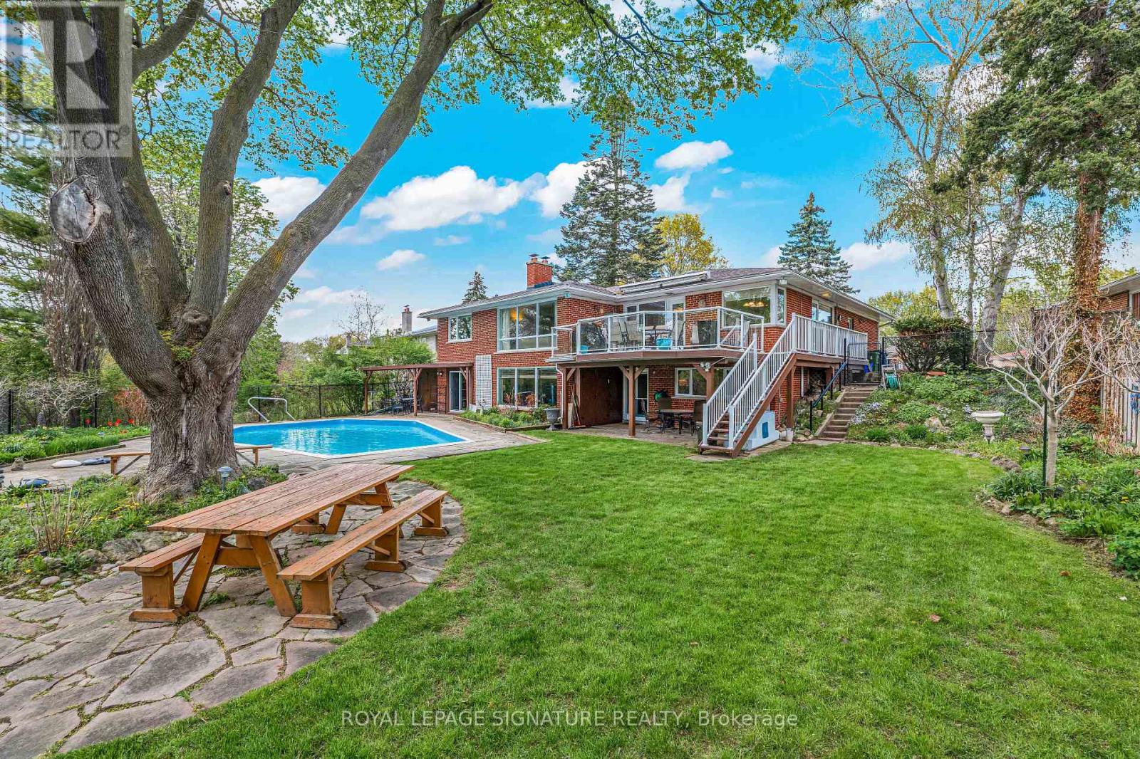 147 Verobeach Boulevard, Toronto, Ontario  M9M 1R2 - Photo 33 - W13118210