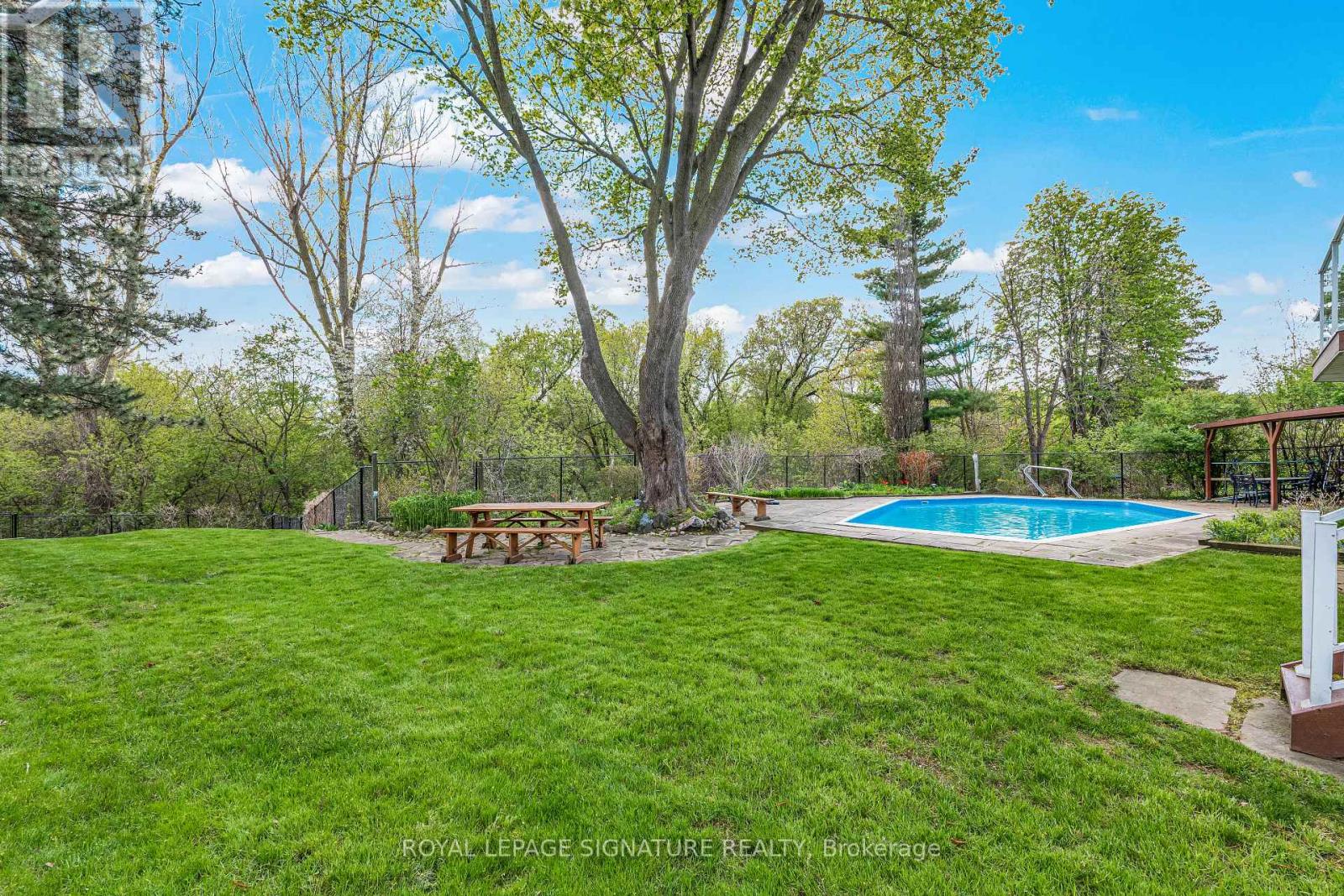 147 Verobeach Boulevard, Toronto, Ontario  M9M 1R2 - Photo 35 - W13118210