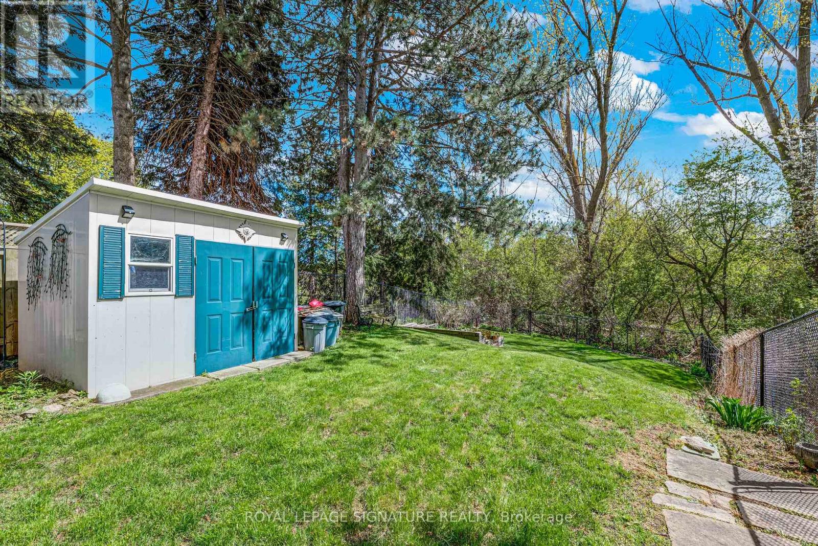 147 Verobeach Boulevard, Toronto, Ontario  M9M 1R2 - Photo 38 - W13118210