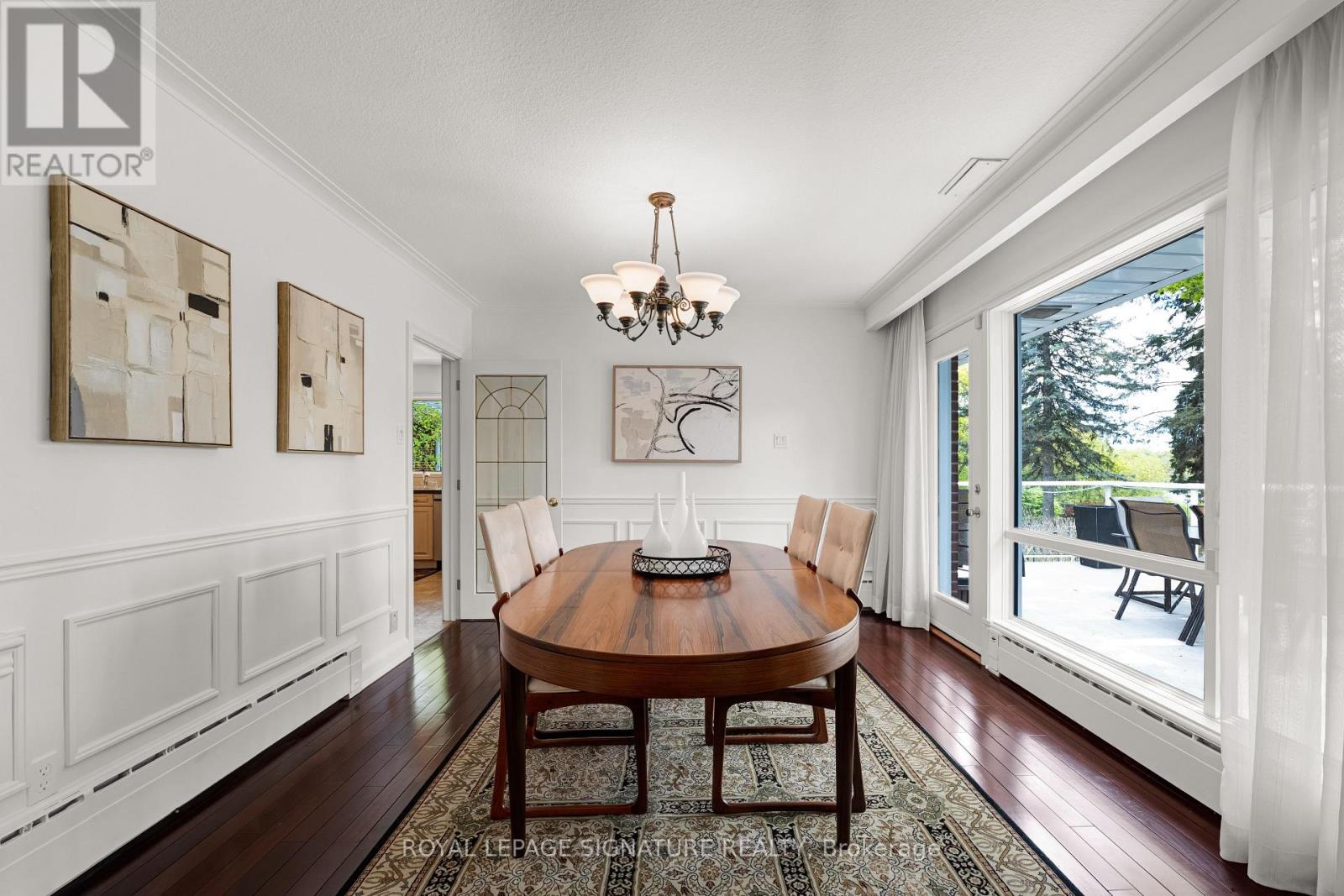 147 Verobeach Boulevard, Toronto, Ontario  M9M 1R2 - Photo 7 - W13118210