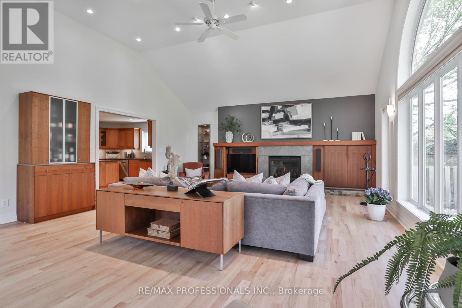 11 Cranleigh Court, Toronto, Ontario  M9A 3Y2 - Photo 16 - W13118214