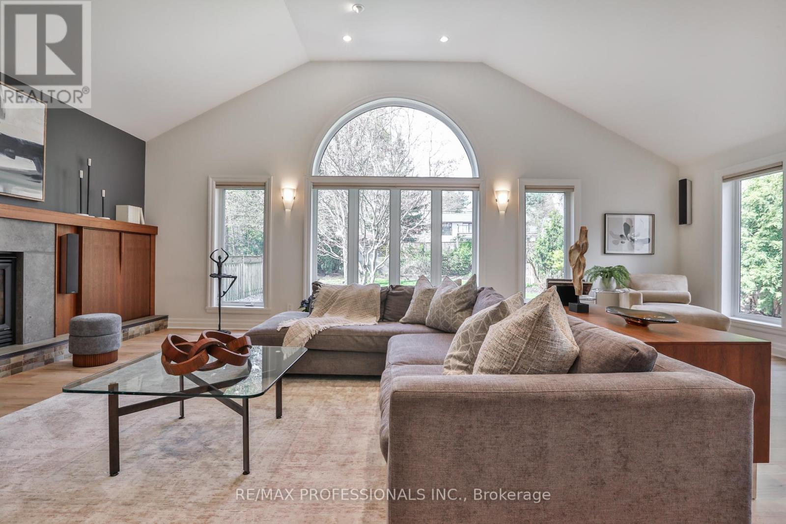 11 Cranleigh Court, Toronto, Ontario  M9A 3Y2 - Photo 20 - W13118214