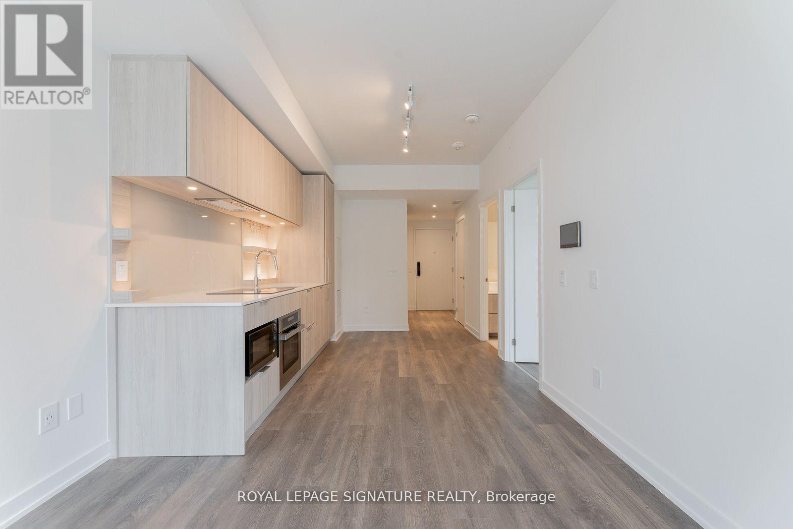 210 - 28 Ann Street, Mississauga, Ontario  L5G 0E1 - Photo 12 - W13118254