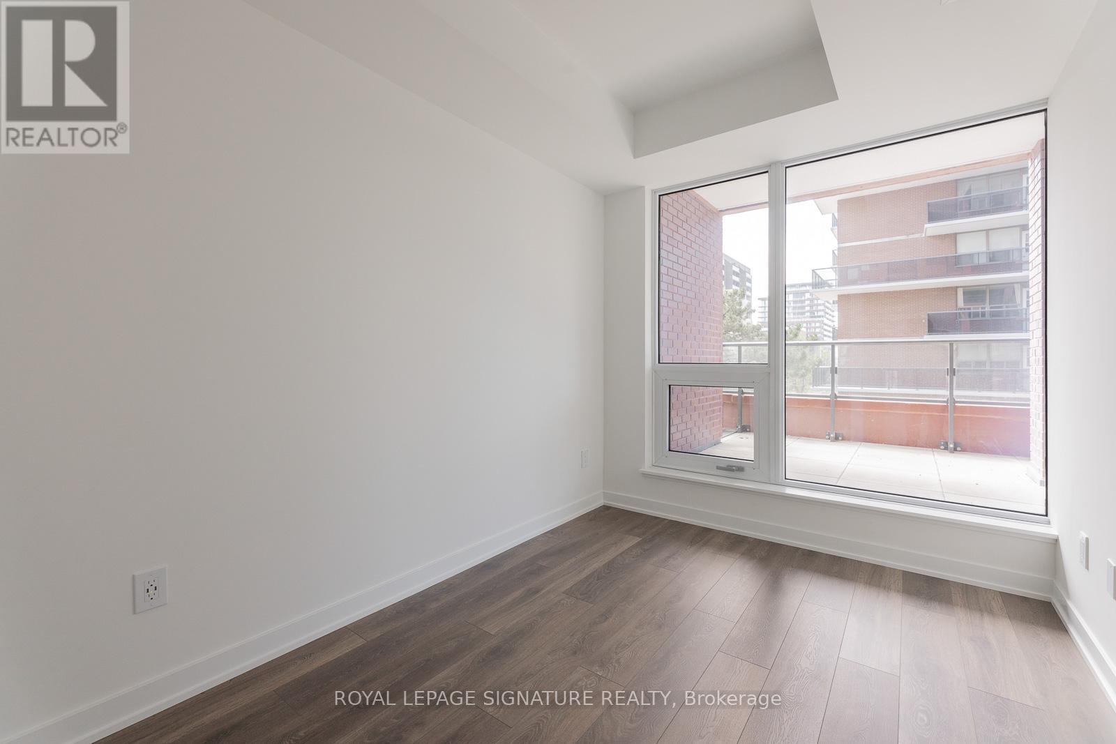 210 - 28 Ann Street, Mississauga, Ontario  L5G 0E1 - Photo 14 - W13118254