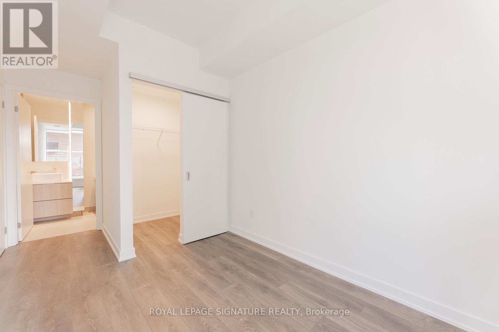 210 - 28 Ann Street, Mississauga, Ontario  L5G 0E1 - Photo 18 - W13118254
