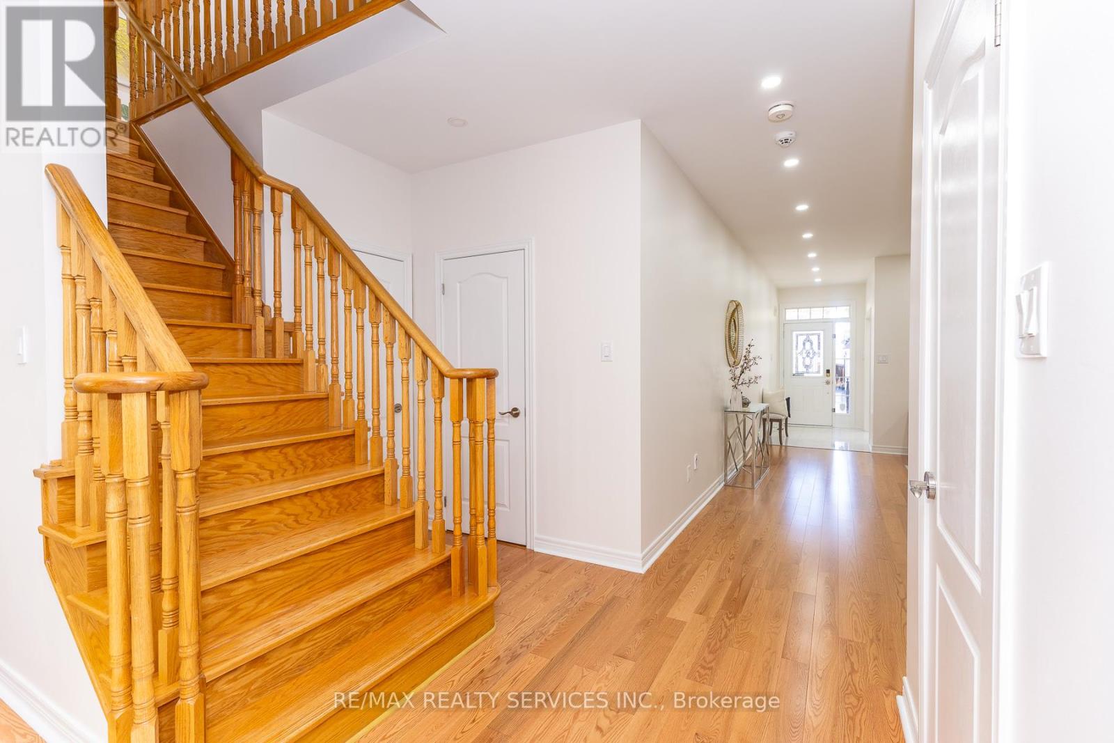 22 Berryfield Way, Brampton, Ontario  L6R 0Y2 - Photo 10 - W13118306