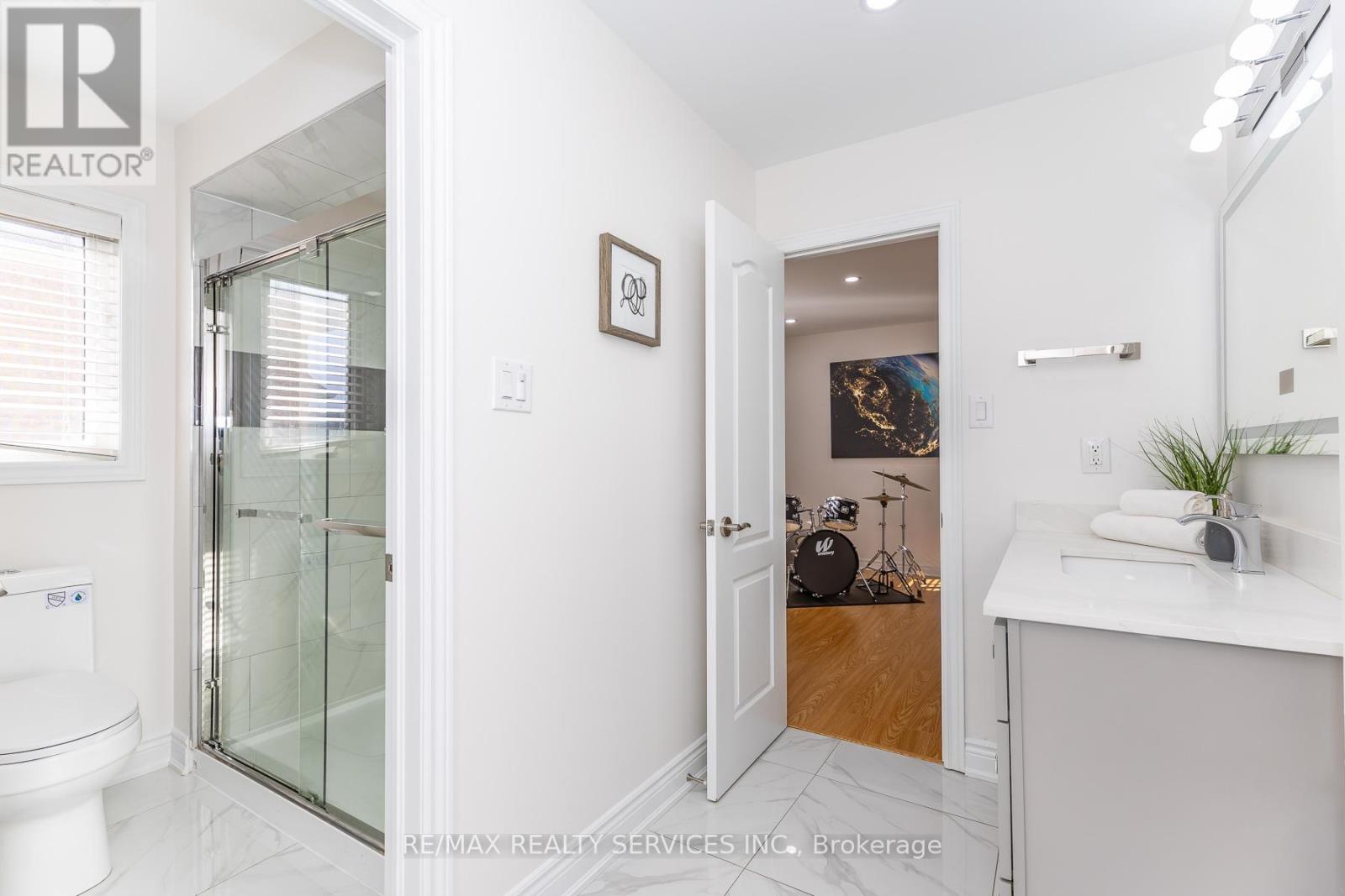 22 Berryfield Way, Brampton, Ontario  L6R 0Y2 - Photo 25 - W13118306