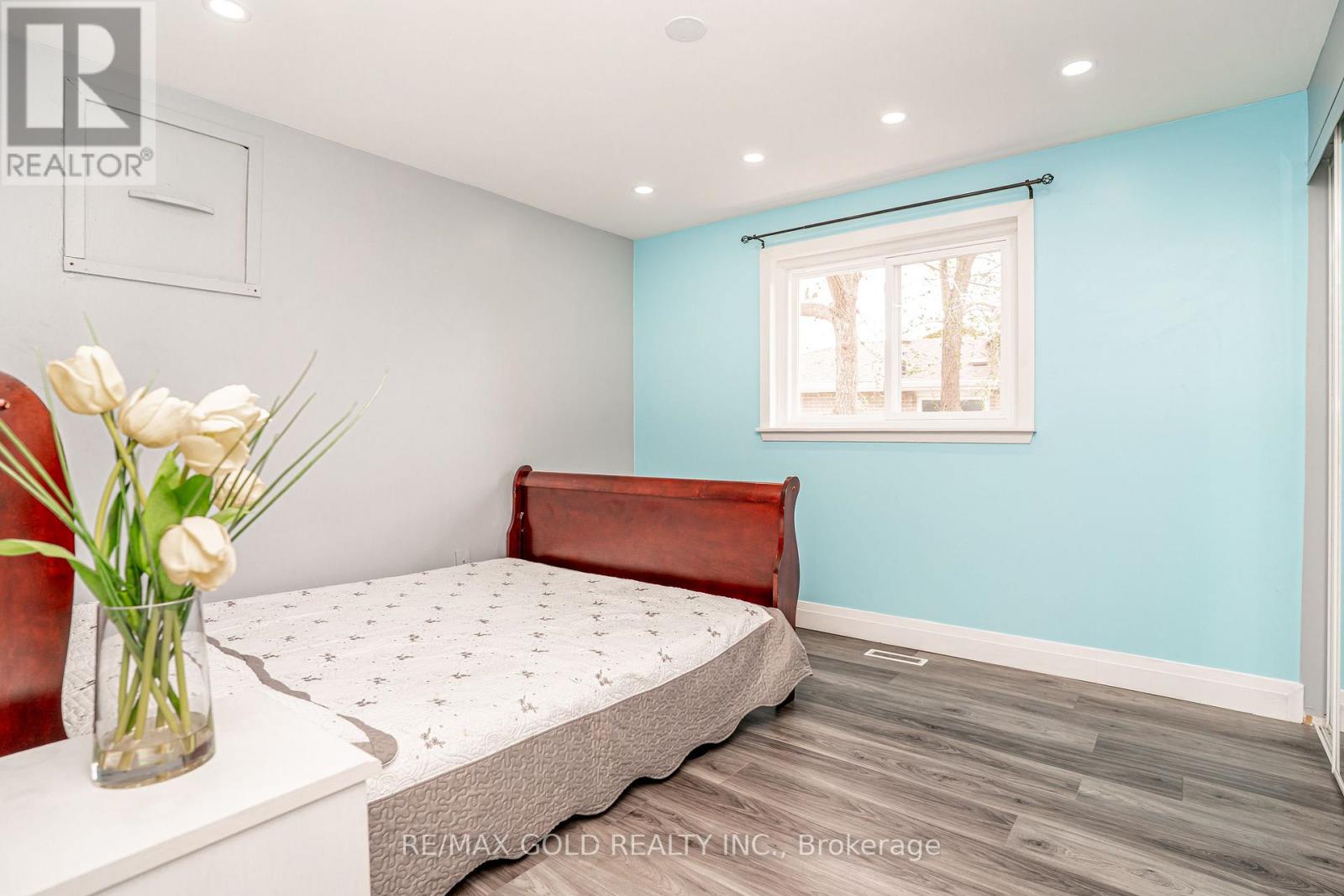 33 Garside Crescent, Brampton, Ontario  L6S 1H5 - Photo 24 - W13118328