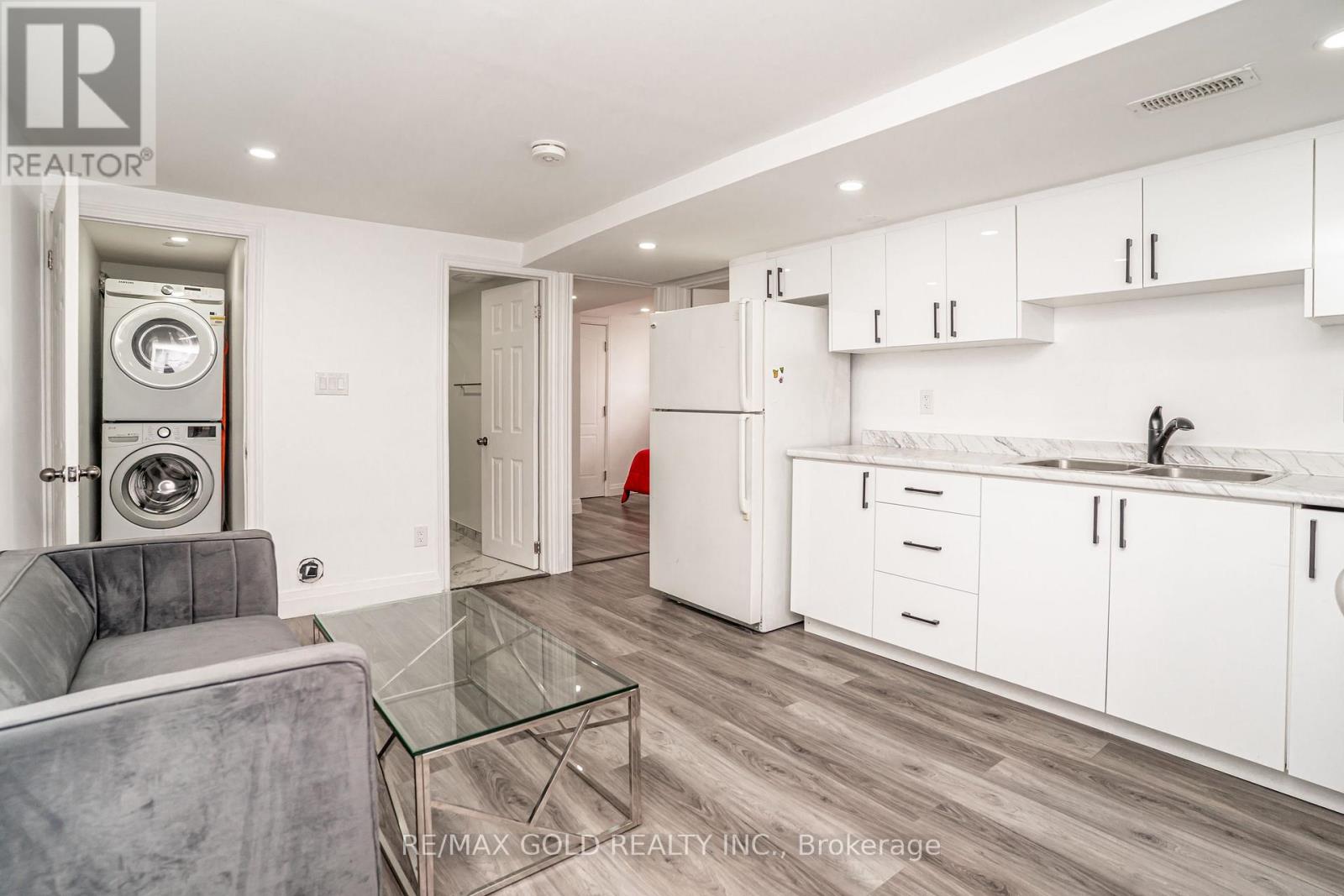33 Garside Crescent, Brampton, Ontario  L6S 1H5 - Photo 28 - W13118328