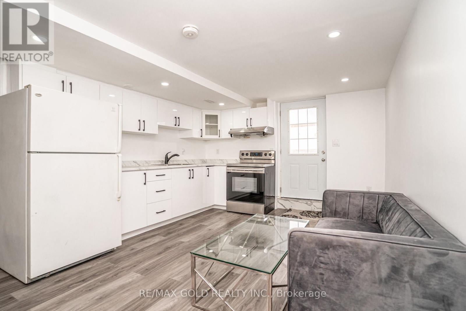 33 Garside Crescent, Brampton, Ontario  L6S 1H5 - Photo 29 - W13118328