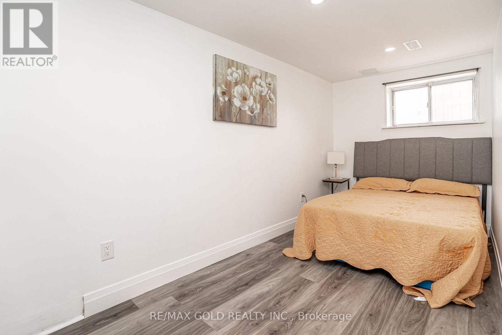 33 Garside Crescent, Brampton, Ontario  L6S 1H5 - Photo 31 - W13118328