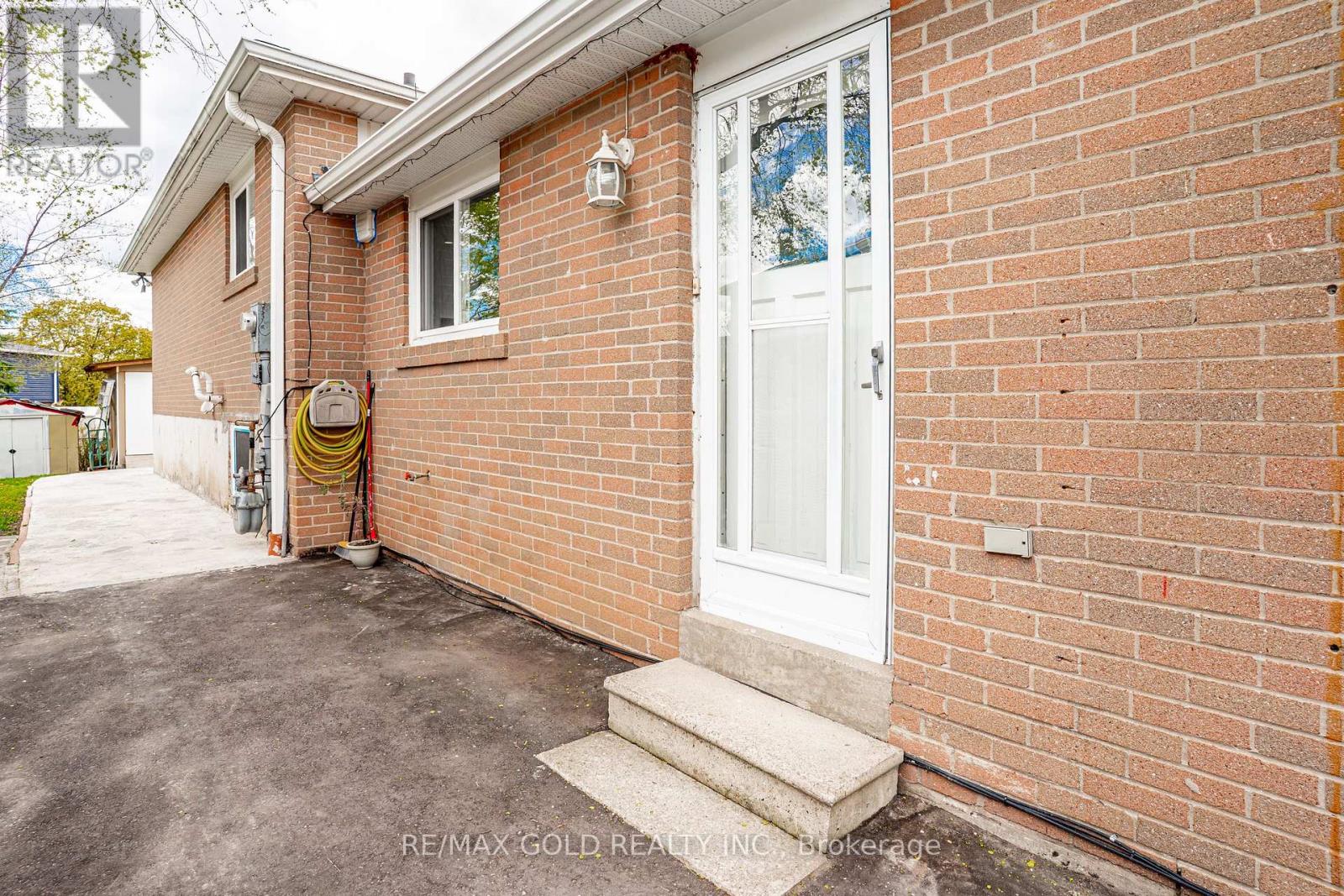 33 Garside Crescent, Brampton, Ontario  L6S 1H5 - Photo 38 - W13118328