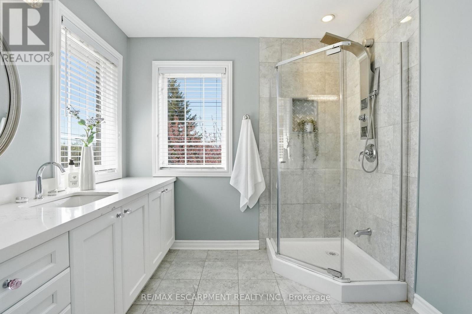 2456 Pebblestone Court, Oakville, Ontario  L6M 4C4 - Photo 23 - W13118378