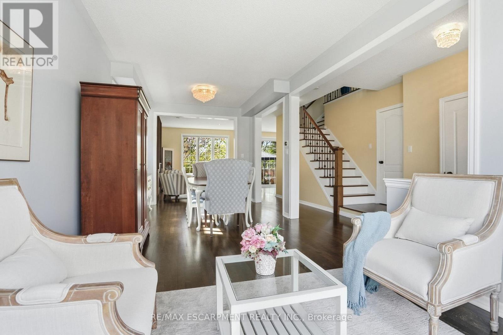 2456 Pebblestone Court, Oakville, Ontario  L6M 4C4 - Photo 7 - W13118378