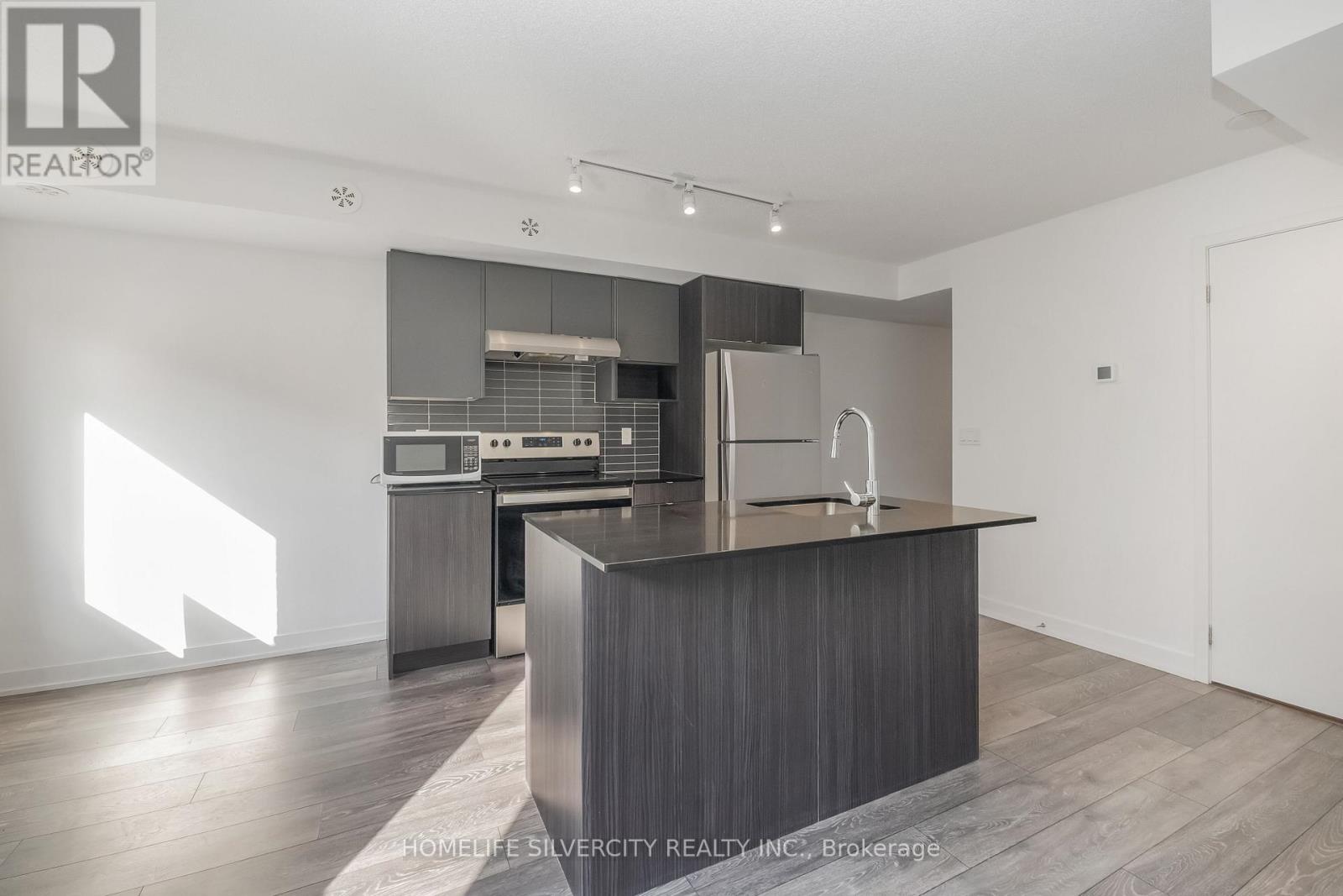 712 - 1131 Cooke Boulevard, Burlington, Ontario  L7T 0C3 - Photo 14 - W13118384